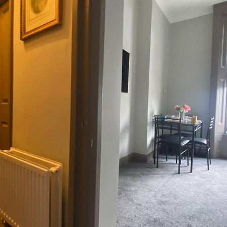 3 Notting Hill, Portobello Road-Amazing Location! London Eksteriør bilde