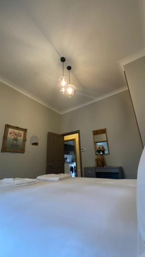 3 Notting Hill, Portobello Road-Amazing Location! London Eksteriør bilde