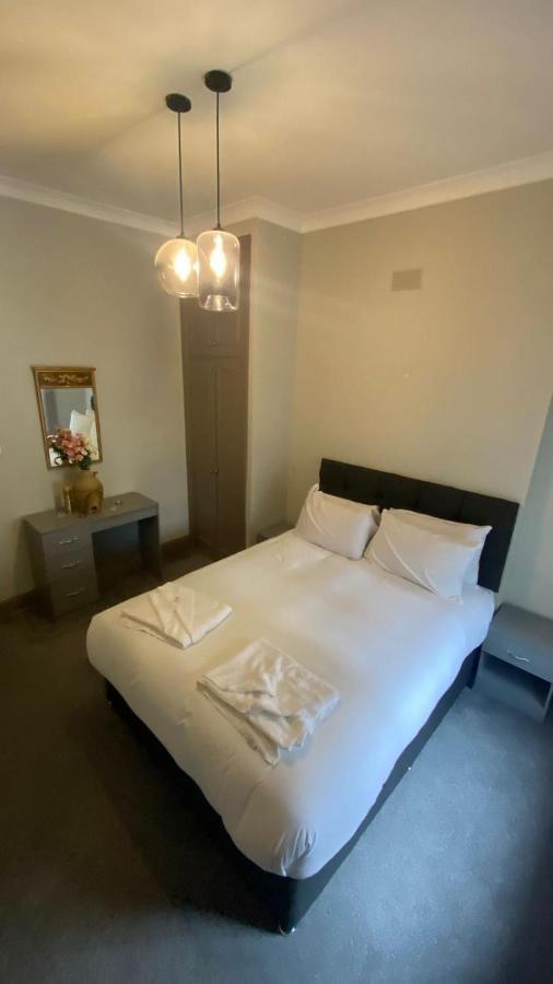 3 Notting Hill, Portobello Road-Amazing Location! London Eksteriør bilde