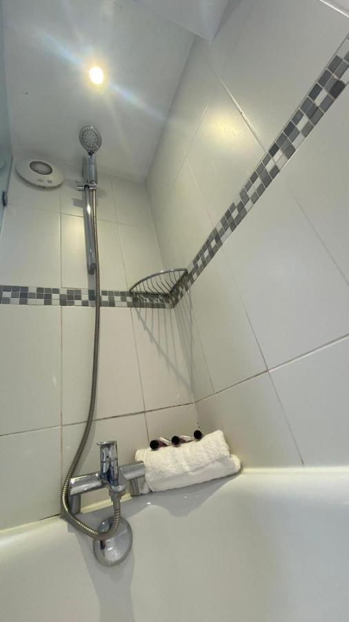 3 Notting Hill, Portobello Road-Amazing Location! London Eksteriør bilde
